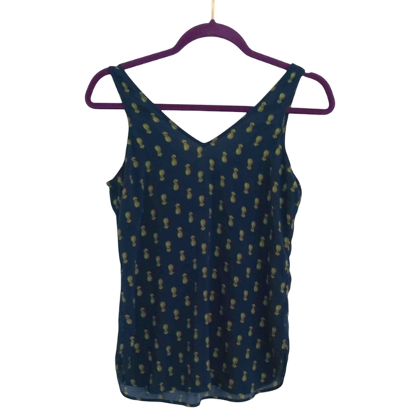 GAP Tops - GAP TANK TOP